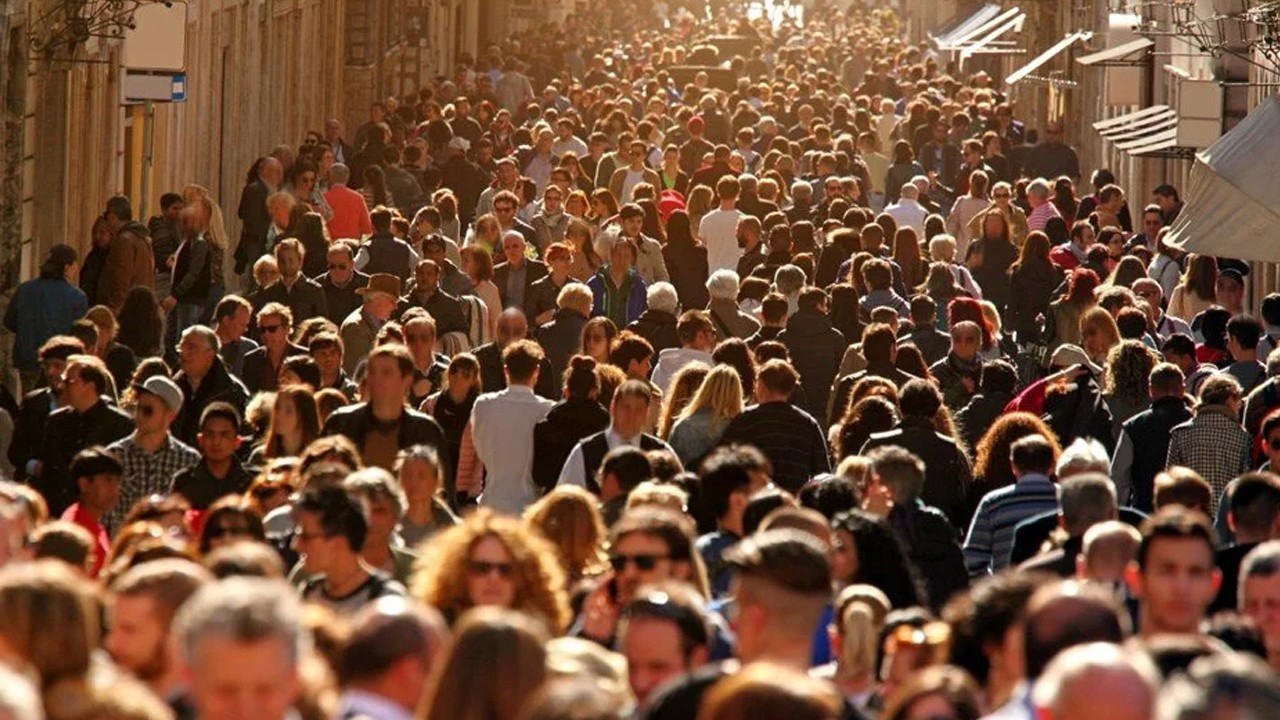  OECD: Türkiye'de büyüme sürüyor, riskler azalmadı