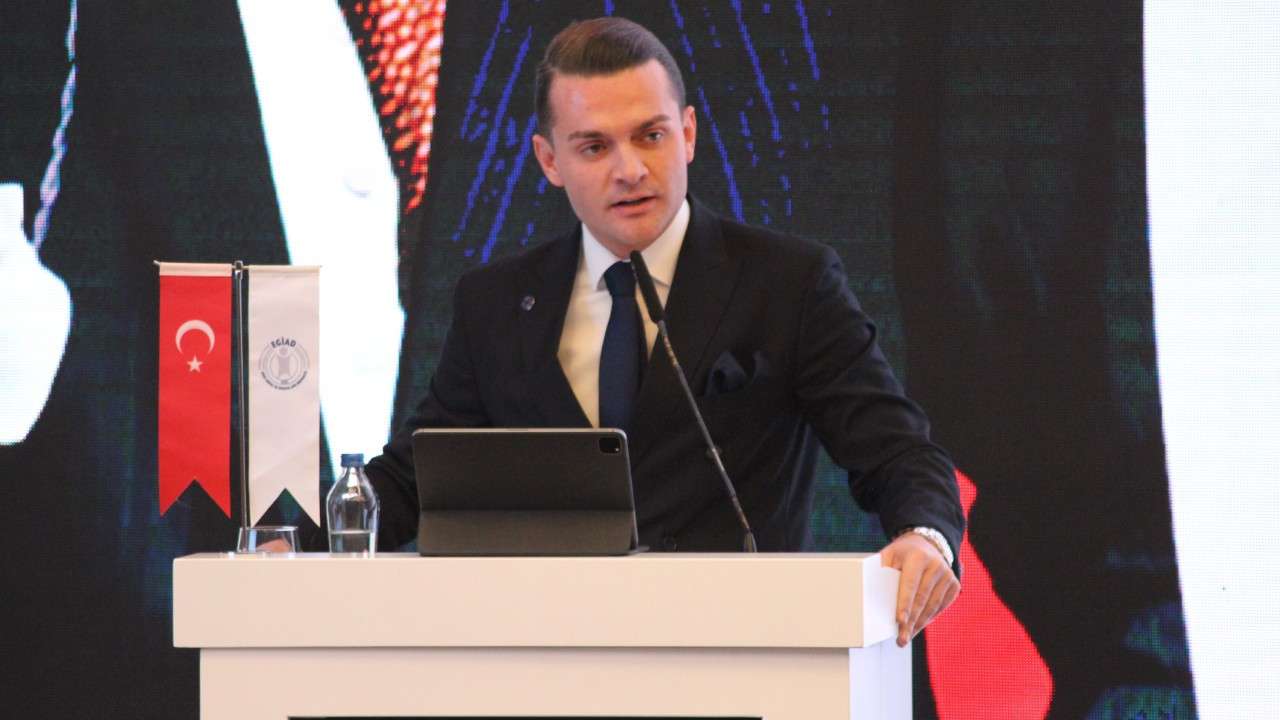 EGİAD’ın yeni başkanı Kaan Özhelvacı oldu