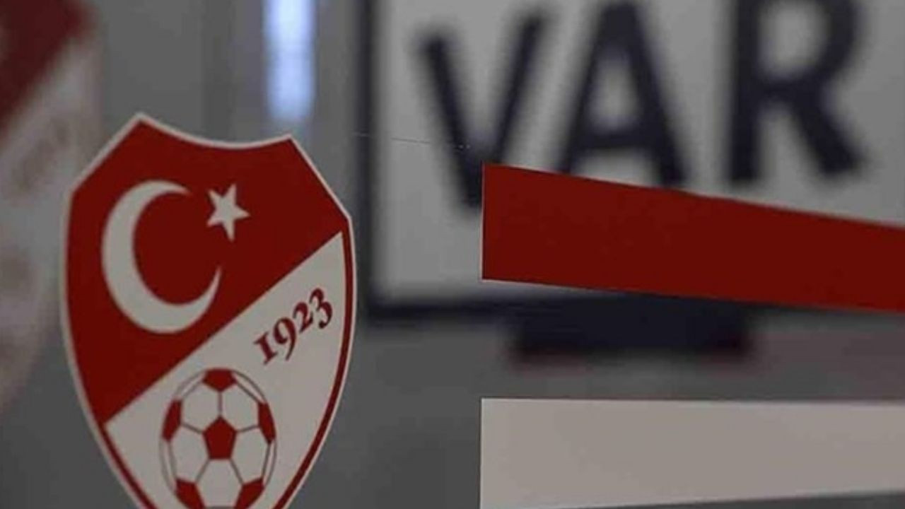 Adana Demirspor - Fenerbahçe maçının yabancı VAR hakemi belli oldu