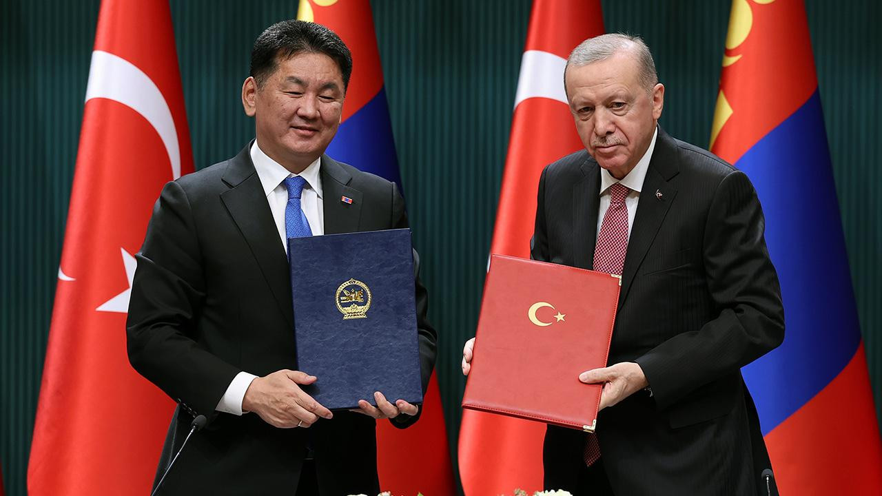 Türkiye ve Moğolistan arasında 10 anlaşma imzalandı
