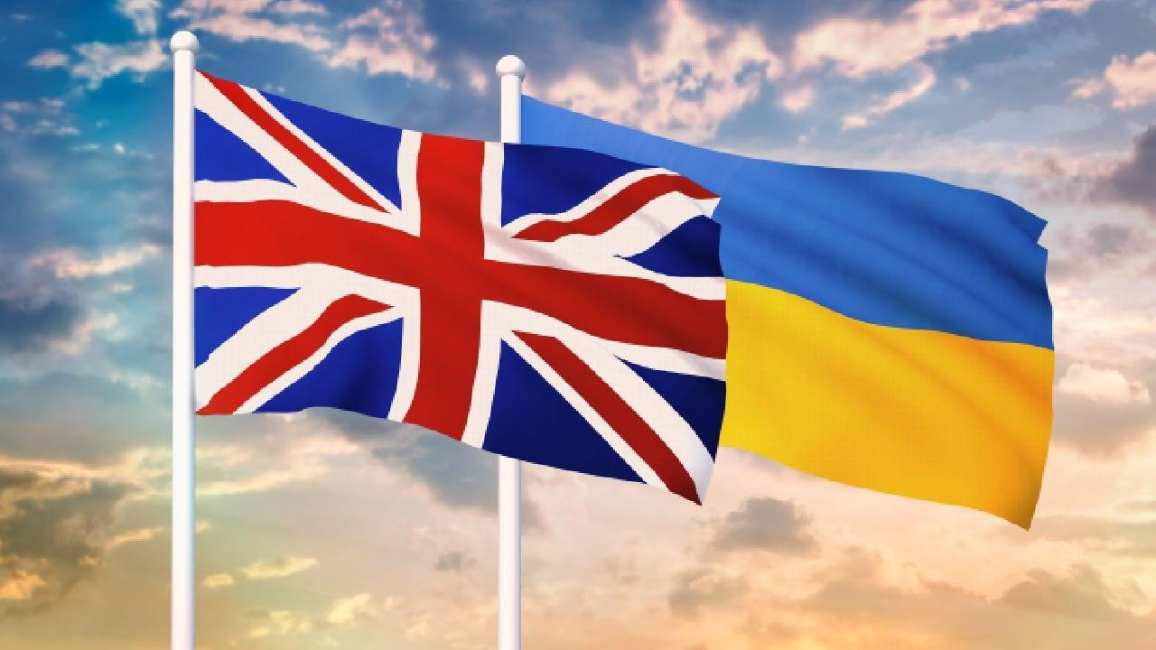 Ukrayna ile İngiltere'den '100 Yıllık Ortaklık' anlaşması