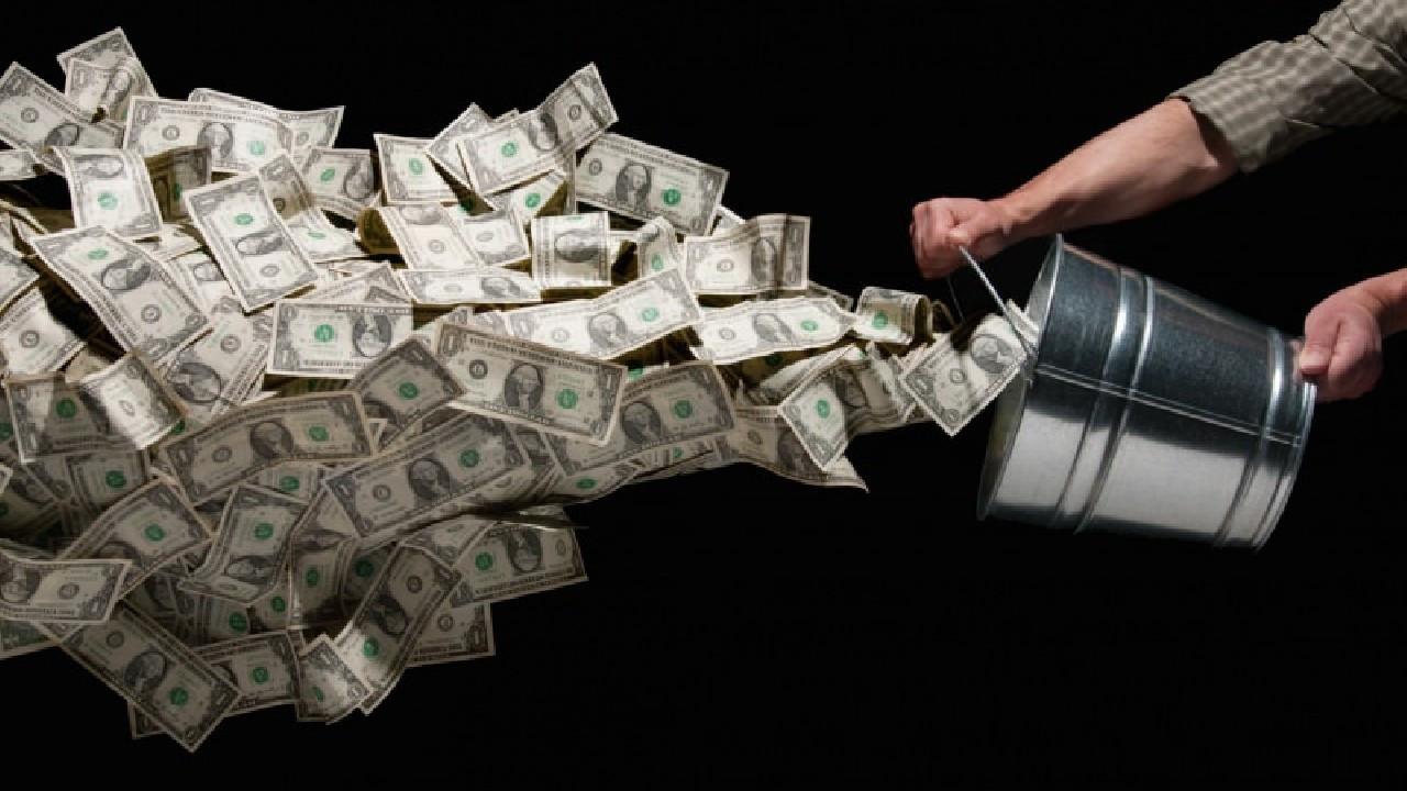 Mahfi Hoca anlatmıştı: “Doom Spender" harcama kültürü