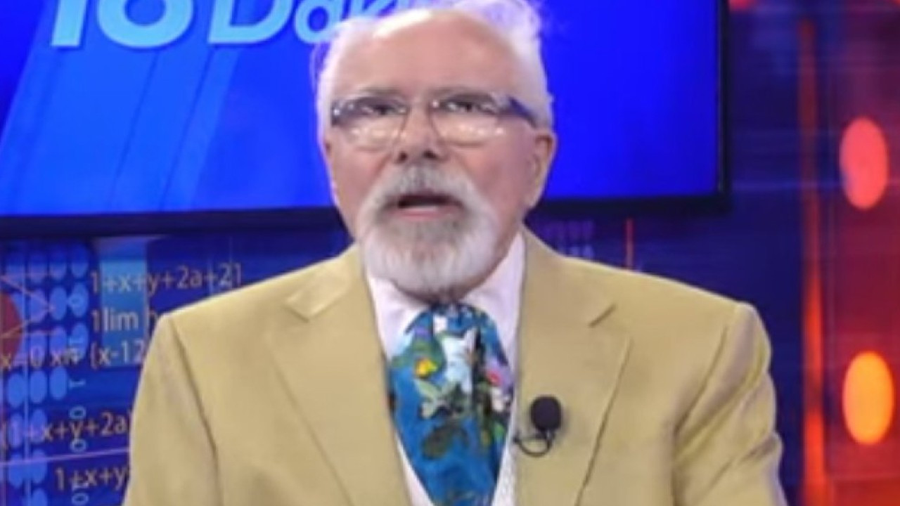 Emre Kongar canlı yayında fenalaştı! Sağlık durumu belli oldu