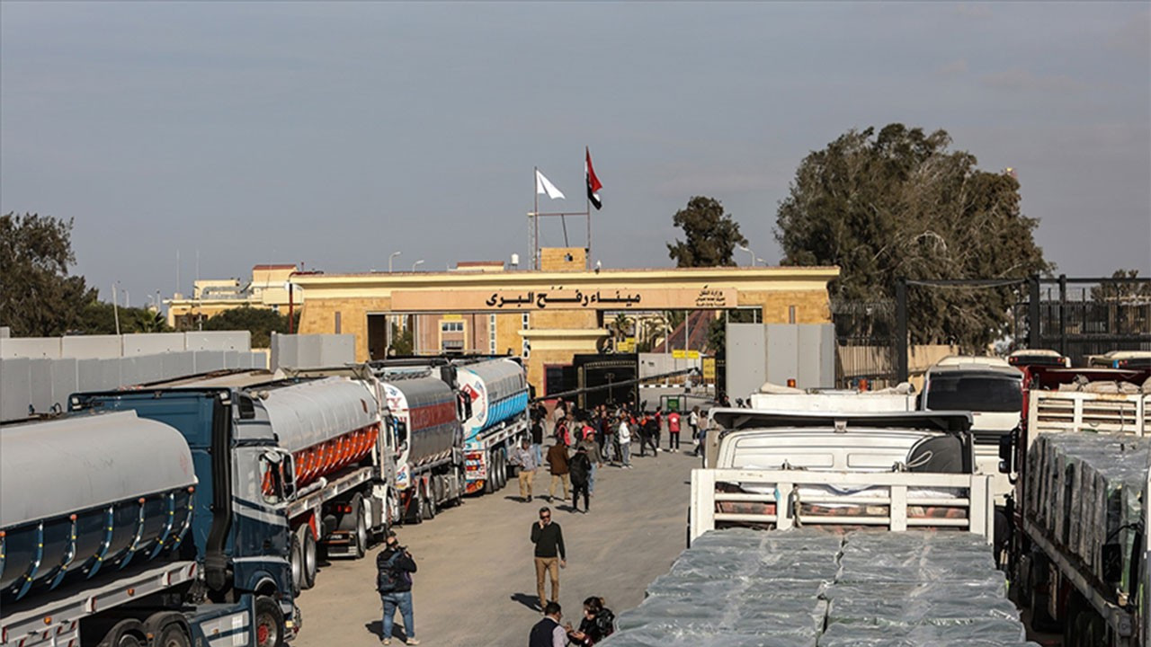 İsrail: Refah Sınır Kapısı'nın idaresi Filistin'e bırakılmayacak