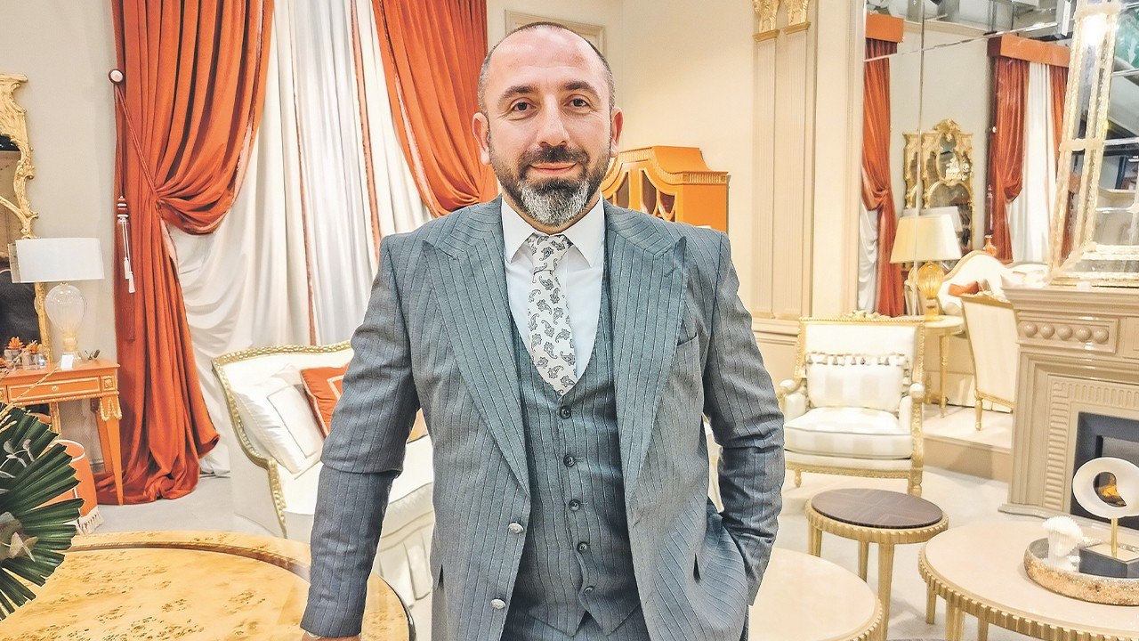 Adnan Bostan, Jaguar Casa ile Amerikalıların evlerine girecek