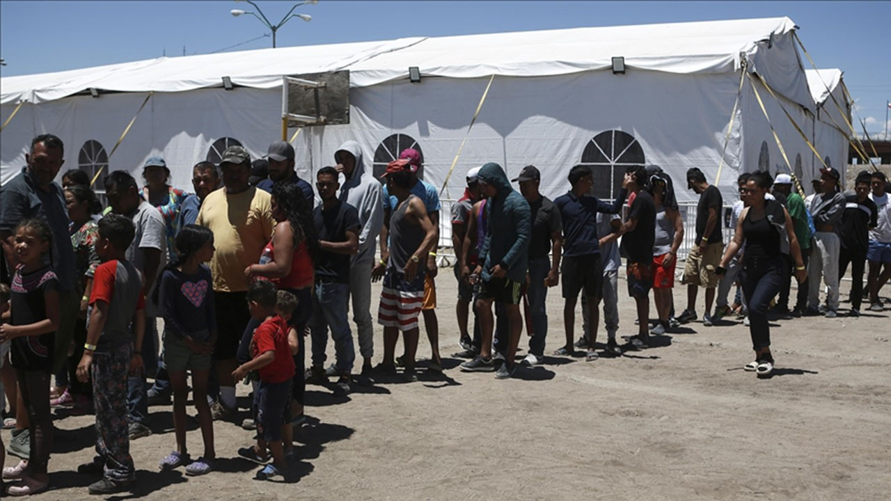 Trump yönetimi federal ajanslara göçmenlerin sınır dışı edilmesi için geniş yetkiler veriyor