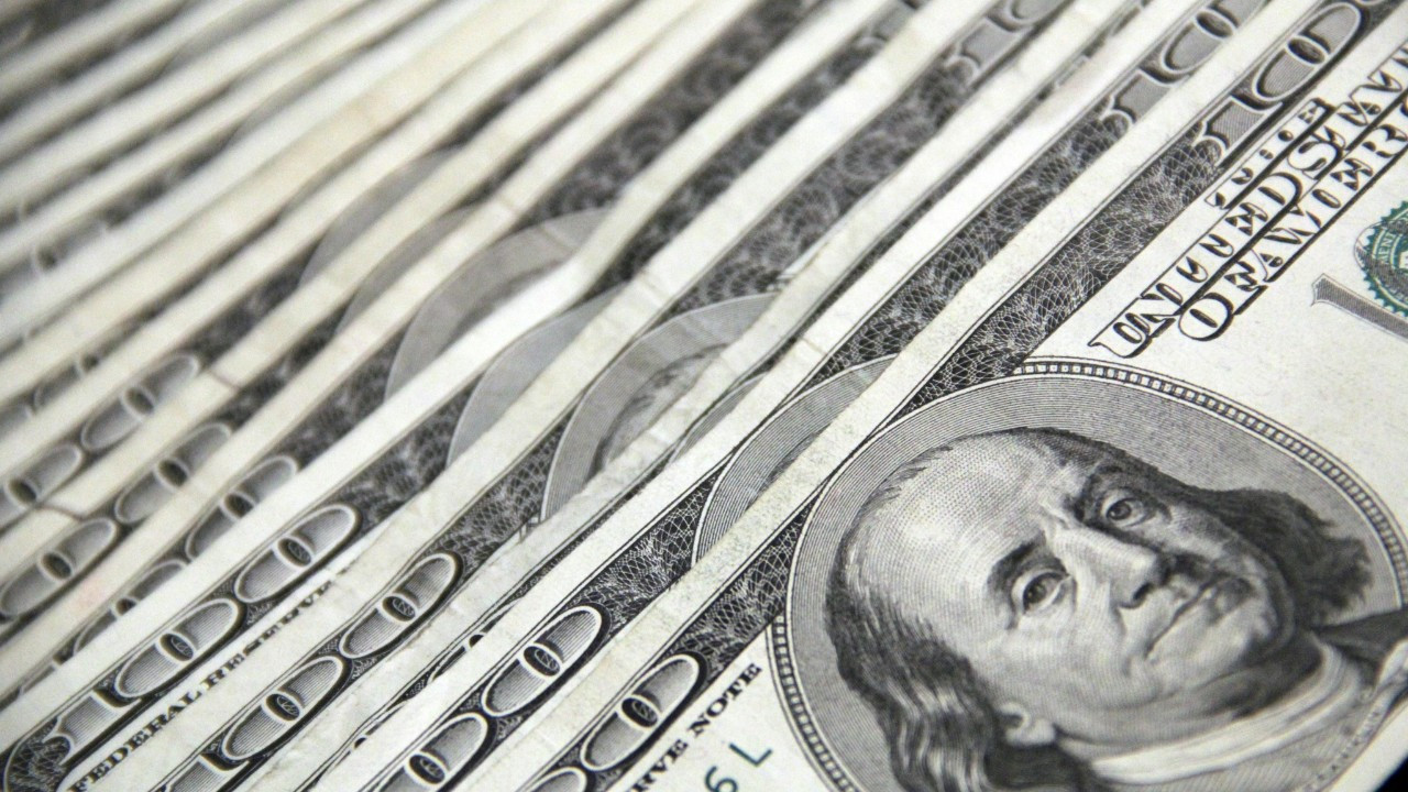 İsviçre'nin en büyük bankasının kârı beklentileri aştı