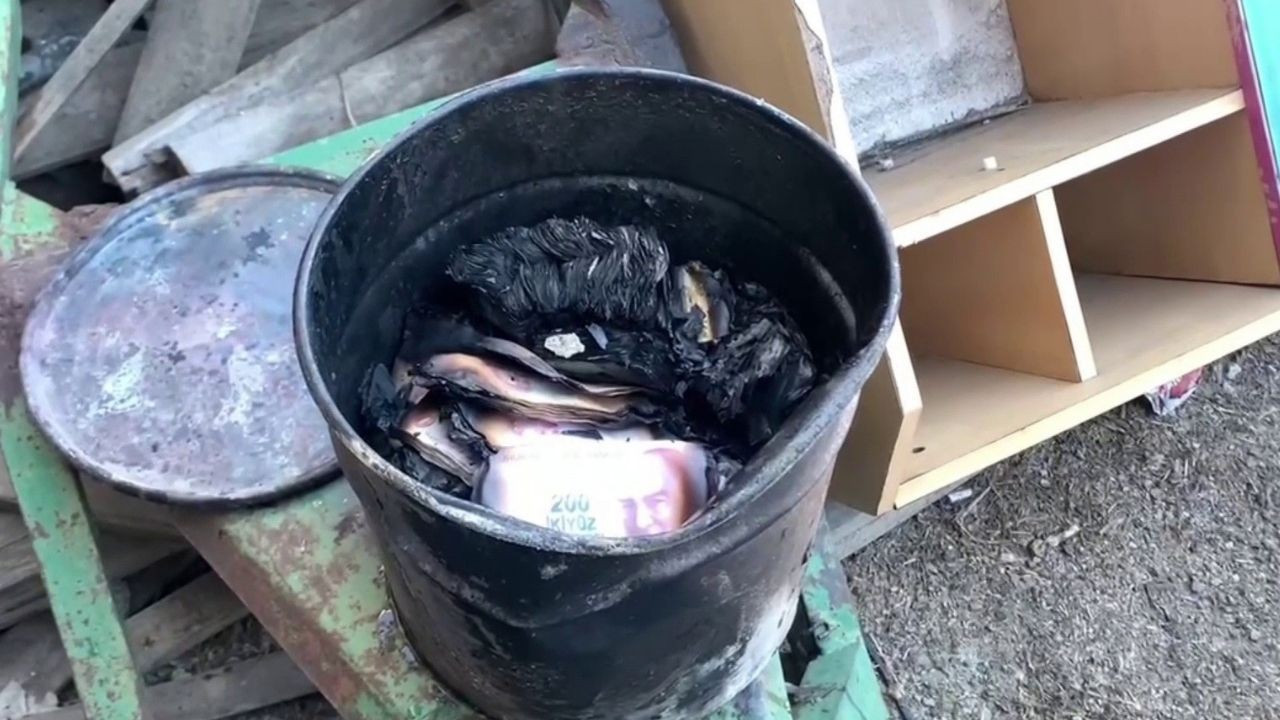 Kovaya sakladığı 1 milyon lira küle dönmüştü! Esnafa Merkez Bankası’ndan iyi haber geldi