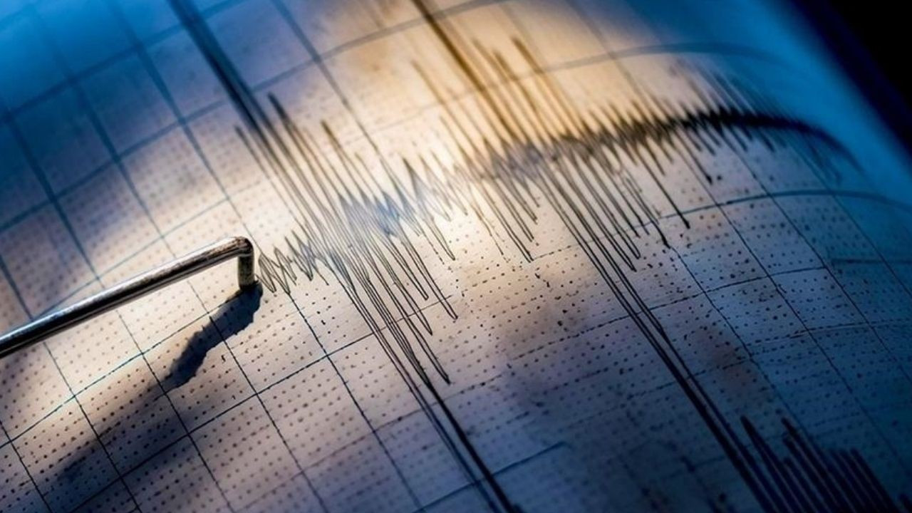 Ege Denizi'nde 6 günde 570 deprem meydana geldi