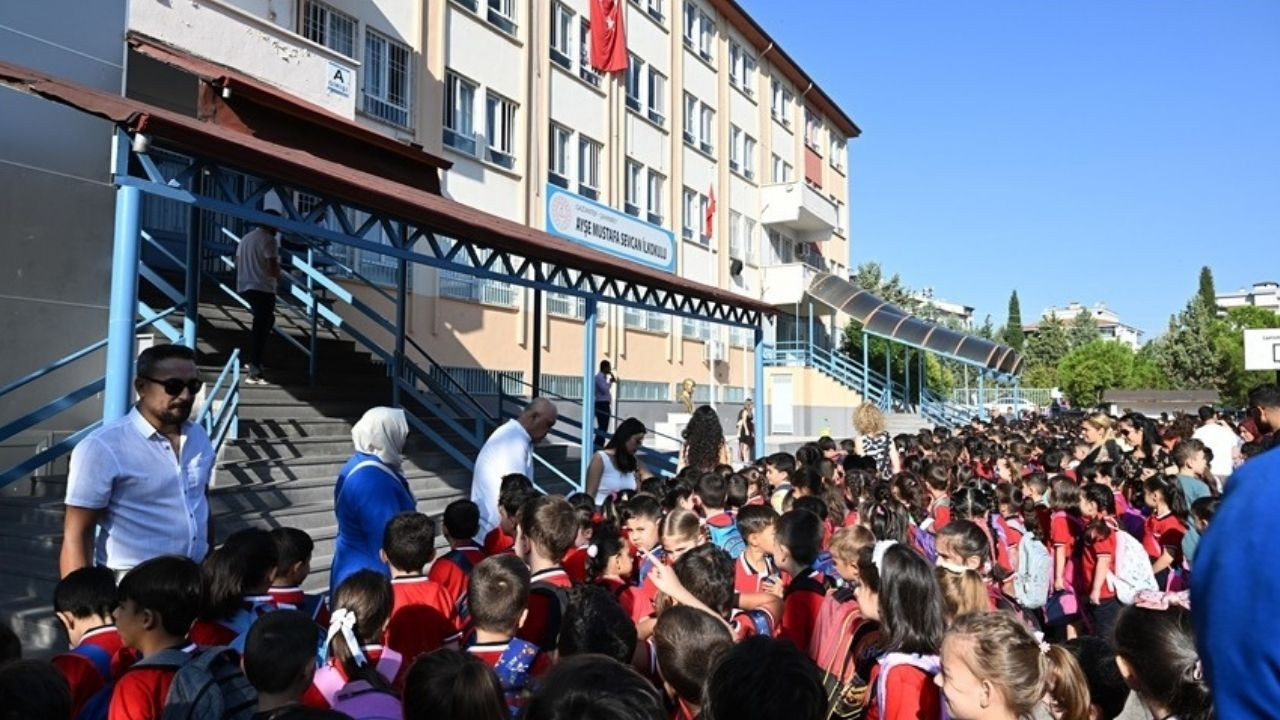 Gaziantep'te depremin yıl dönümü nedeniyle eğitime ara verilecek