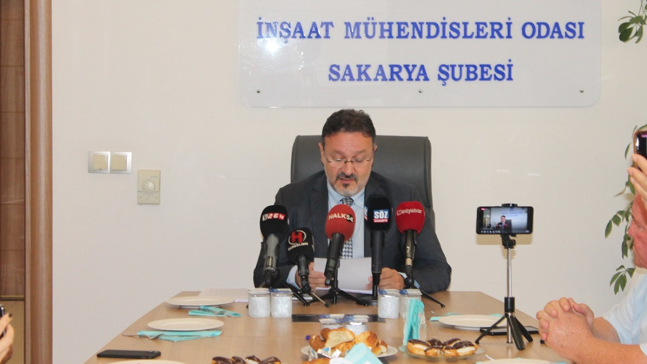 Yeni  felaketlerin kapımızda olduğu bilinmelidir