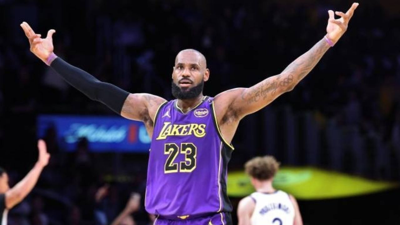 LeBron James NBA'de tarihe geçti! 42 sayıyla Michael Jordan'ın rekoruna ortak oldu