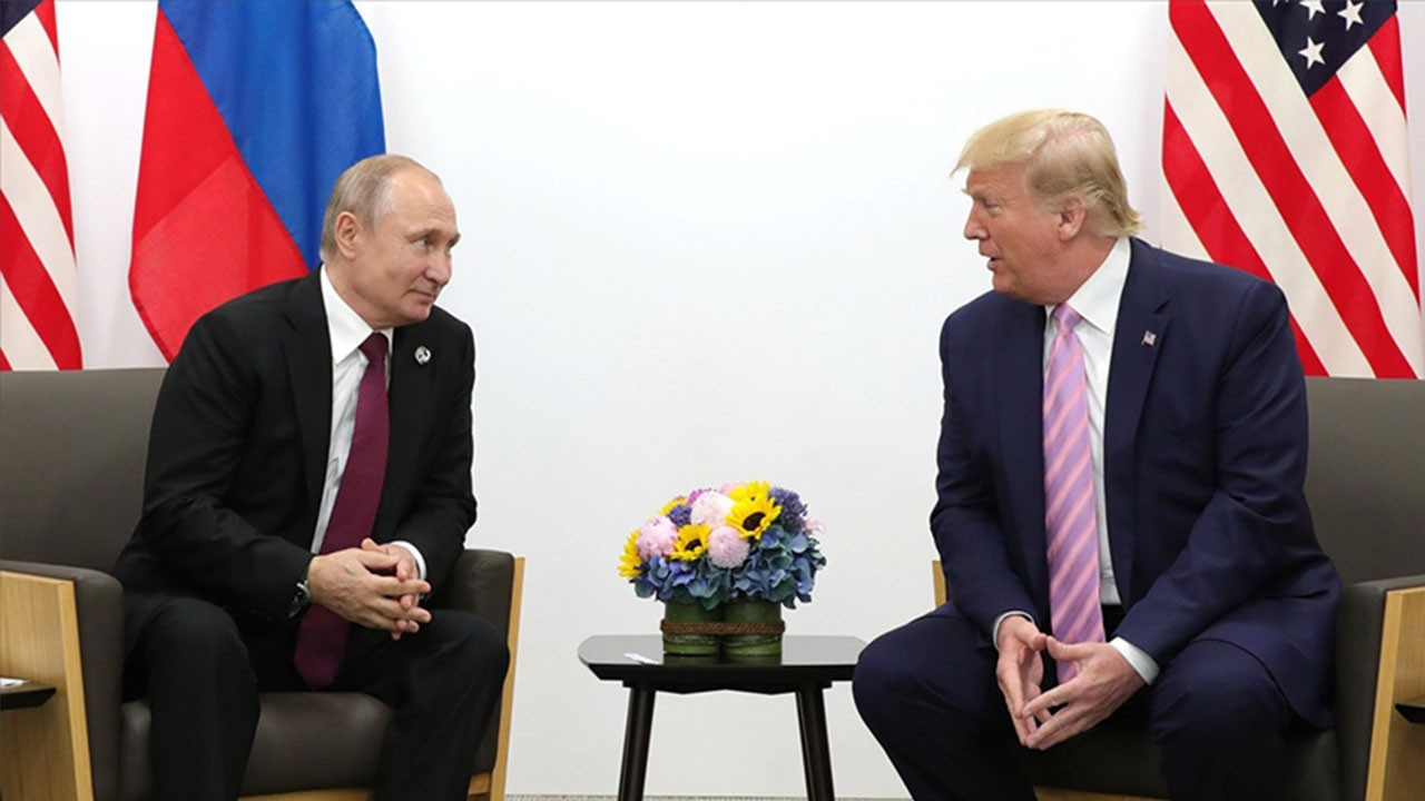 Kremlin Sözcüsü Peskov: Putin ile Trump'ın en kısa zamanda bir araya gelmesine ihtiyaç var