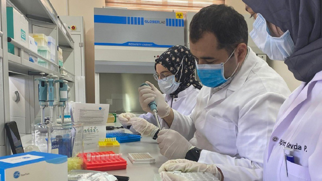 SUBÜ öğrencileri, mezun olmadan iş sahibi oluyor