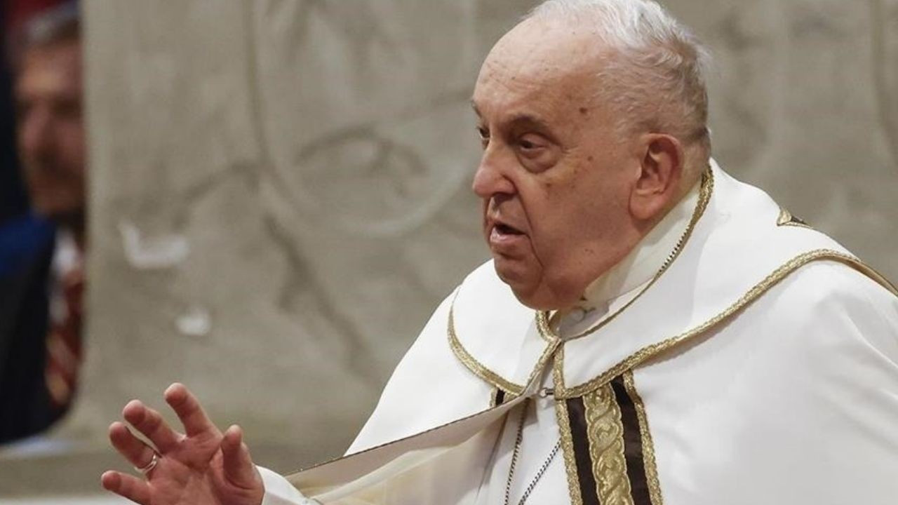 Vatikan’dan Papa Franciscus’un sağlık durumu ile ilgili açıklama