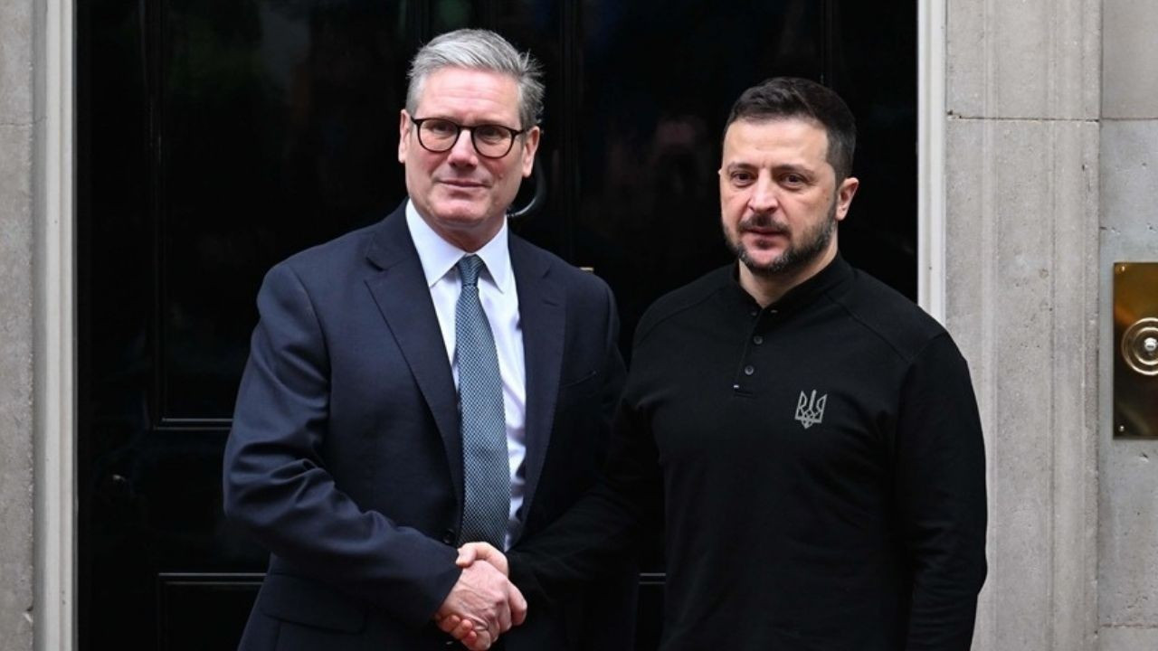 Trump ile tartışması sonrası Zelenskiy İngiltere’de! Başbakan Starmer ile görüşüyor