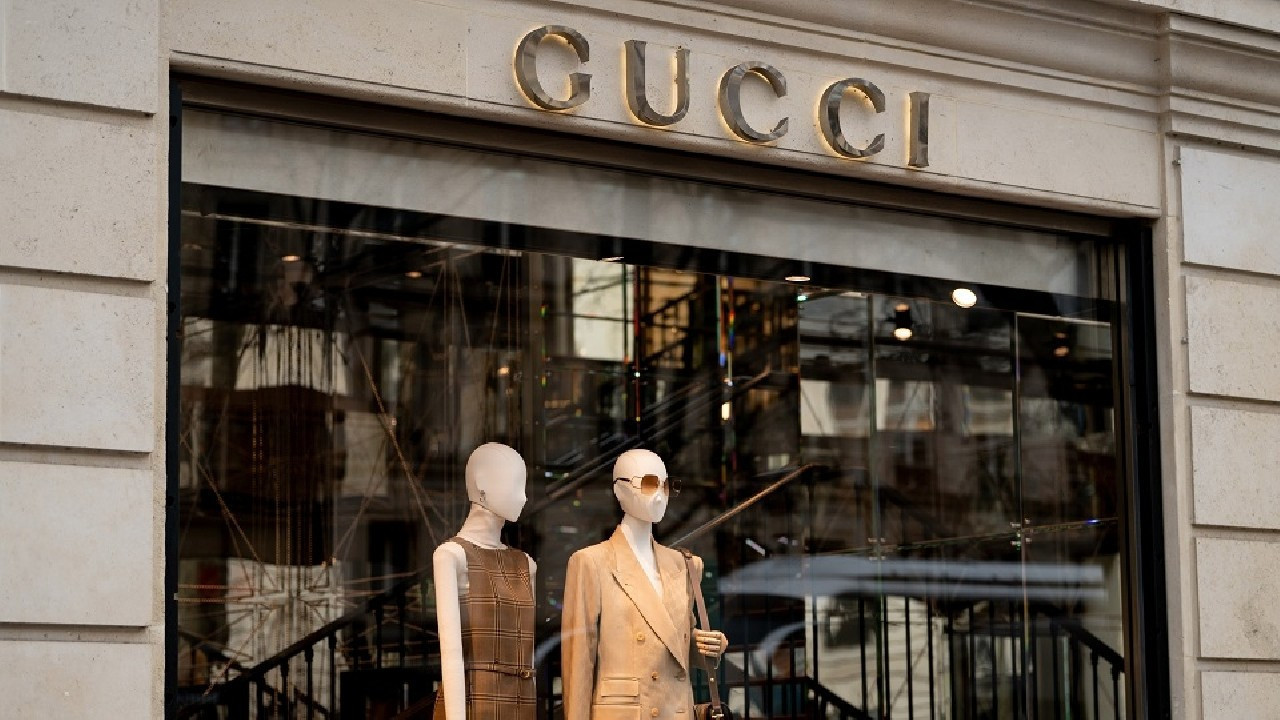 Lüks moda devleri Gucci, Chloé ve Loewe’ye rekabet ihlali cezası
