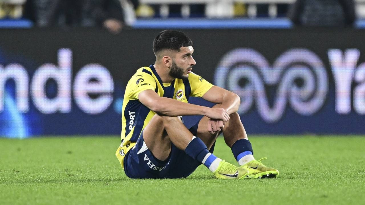 Şampiyonluk yarışında yara alan Fenerbahçe hisseleri çakıldı
