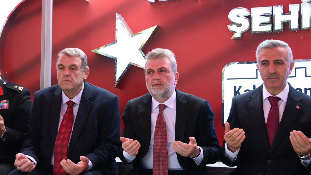 110. Yılında Çanakkale Zaferi ve Aziz Şehitler Dualarla Yâd Edildi