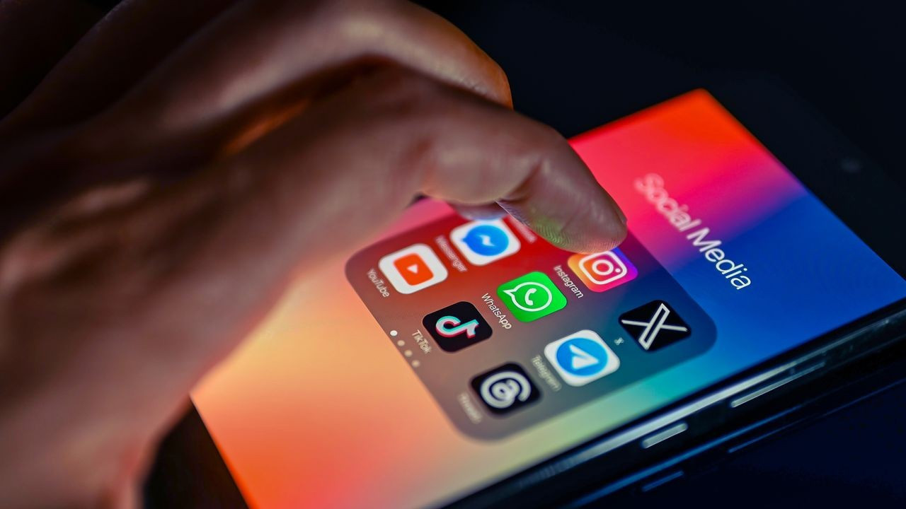 Türkiye'de en çok hangi sosyal medya platformu kullanılıyor?