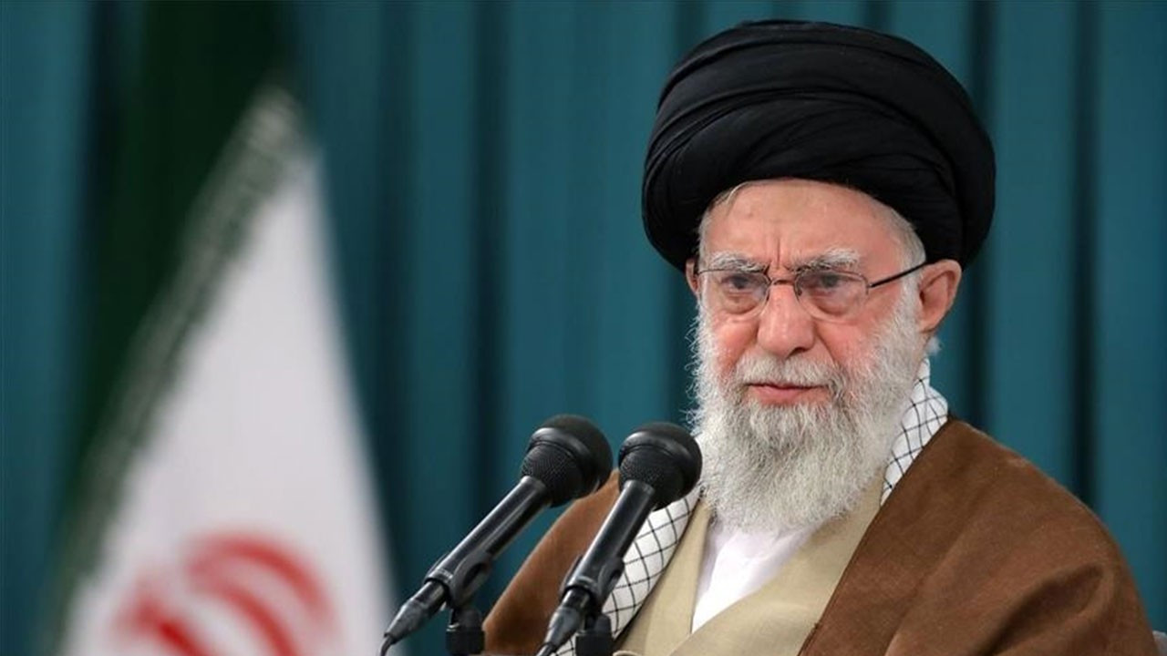 İran lideri Hamaney: İsrail, ağır bir cezanın kendisini beklediğini bilmelidir
