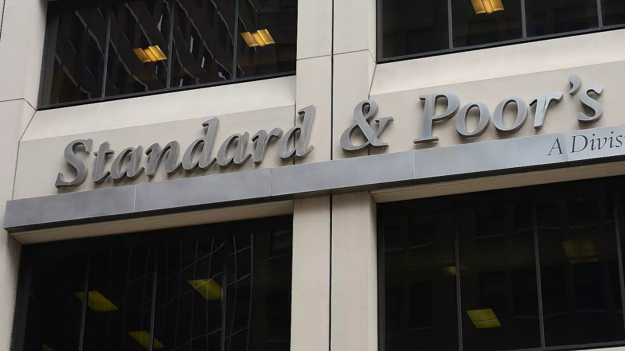 S&P: Türkiye’de artan belirsizlik ekonomiyi zorlayabilir