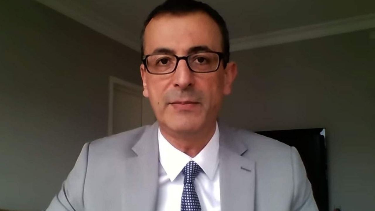 Ekonomist Evren Devrim Zelyut hayatını kaybetti