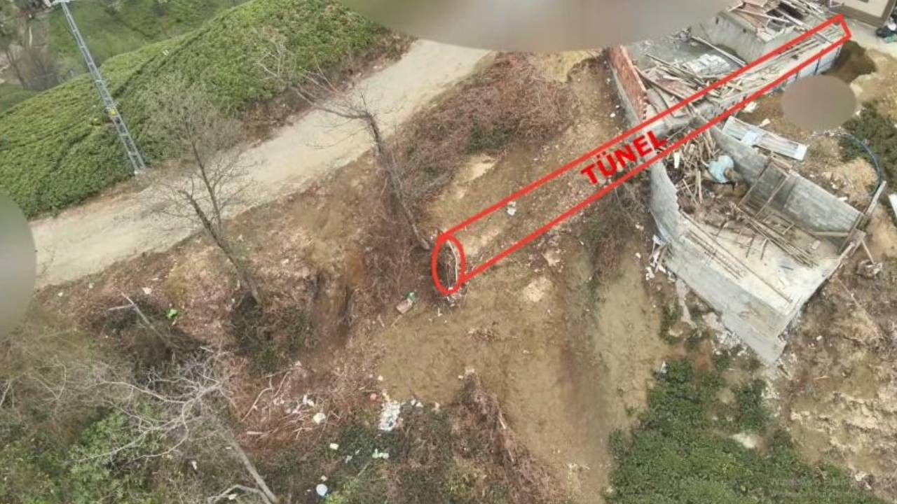 Çamaşır makinesinin altından ‘suç tüneli’ çıktı: 4 yıldır aranıyordu, kaçarken yakalandı (Video)