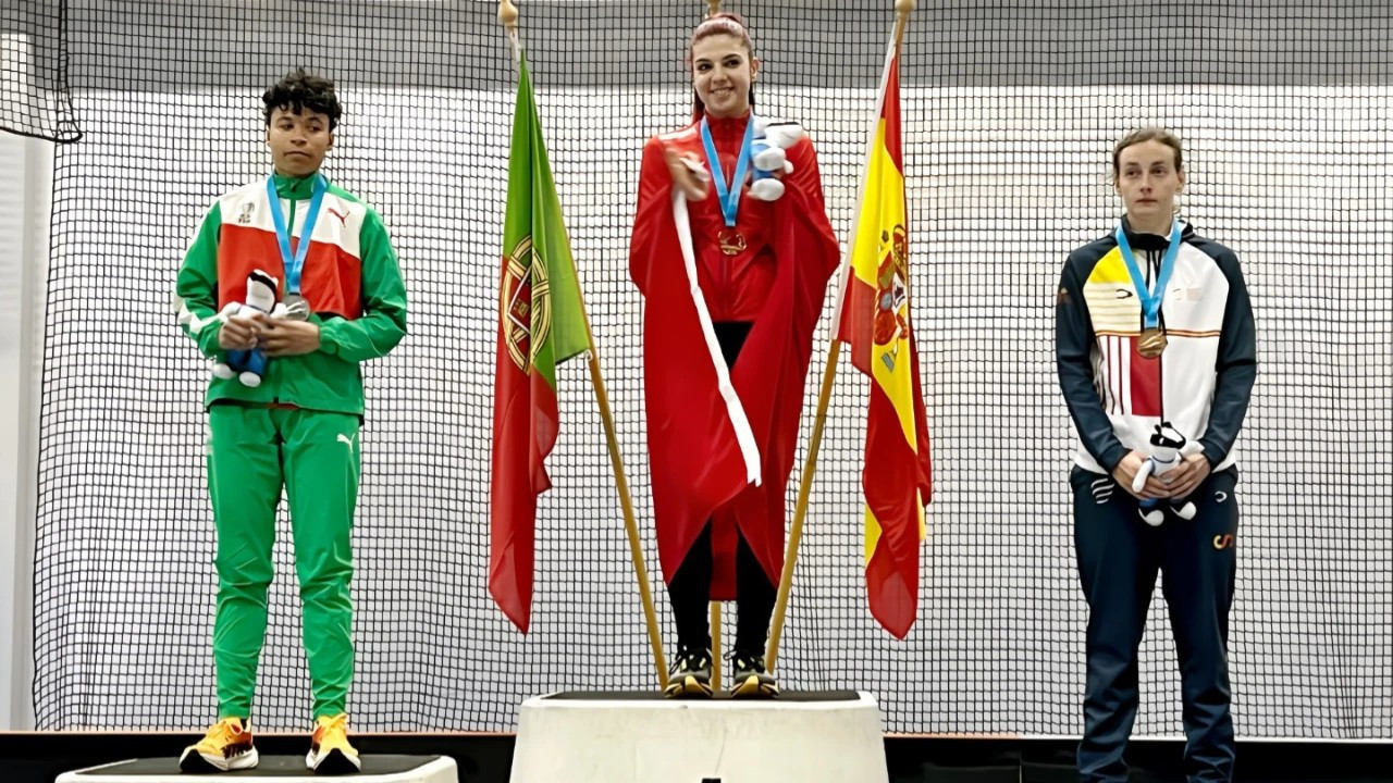 Özel sporcu Esra Bayrak, Avrupa şampiyonu oldu