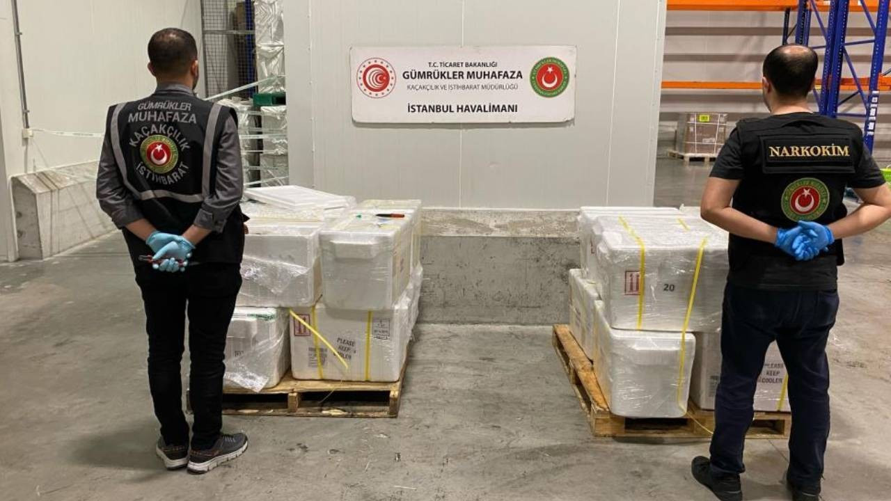 İstanbul Havalimanı'nda operasyon: 455 kilogram uyuşturucu yakalandı
