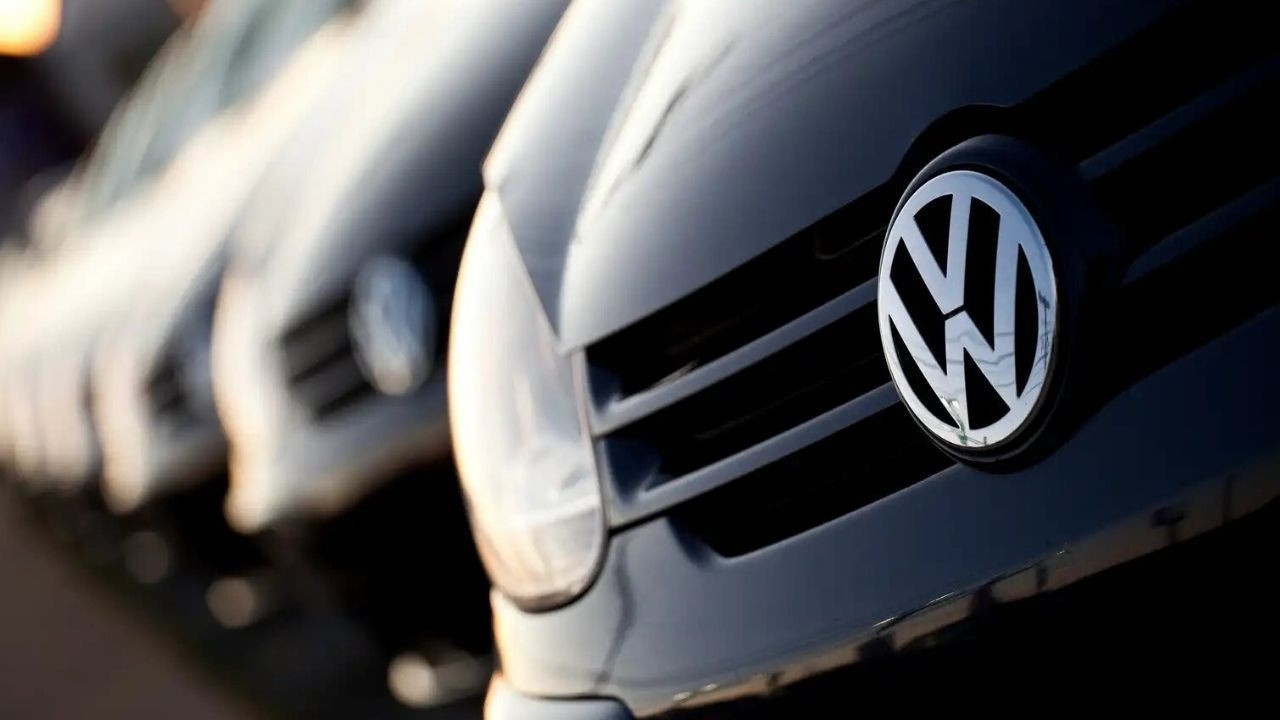 ABD tarifeleri Volkswagen’i vurdu: 6 Ayda 1.3 milyar Euro zarar ABD tarifeleri Volkswagen’i vurdu: 6 Ayda 1.3 milyar Euro zarar