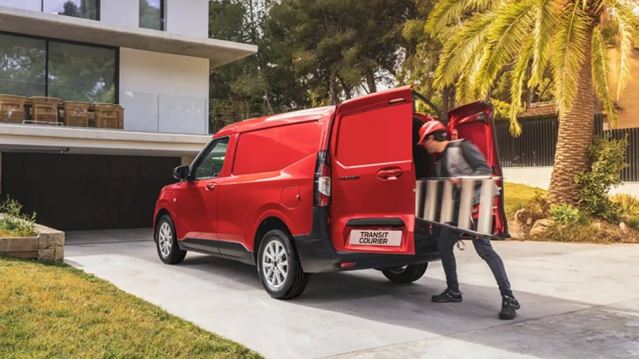 Hafif ticari ithalatı rekora doymuyor