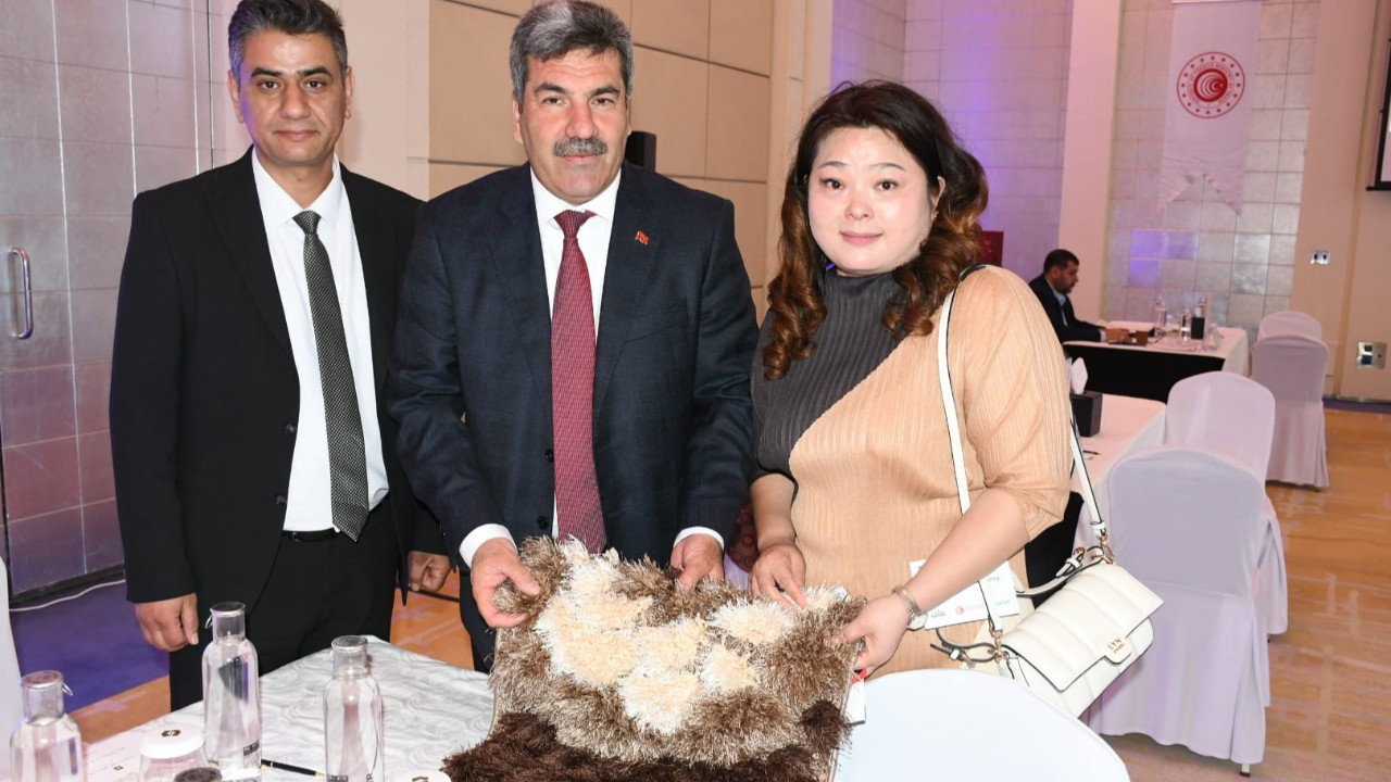 Halı İhracatçıları 2025 Yılının İlk Ticari Heyeti’nde Dubai’de