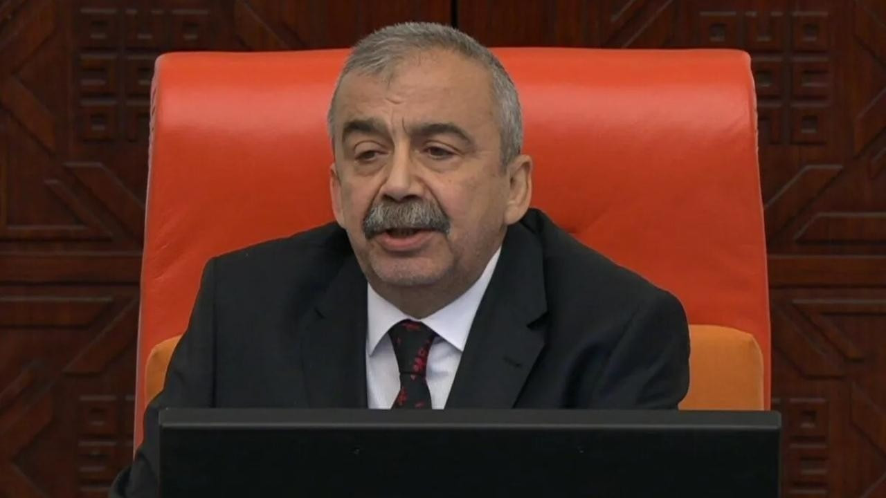 Sırrı Süreyya Önder sağlık durumu nasıl? Sırrı Süreyya Önder hastalığı nedir? Kalp krizi geçirmişti