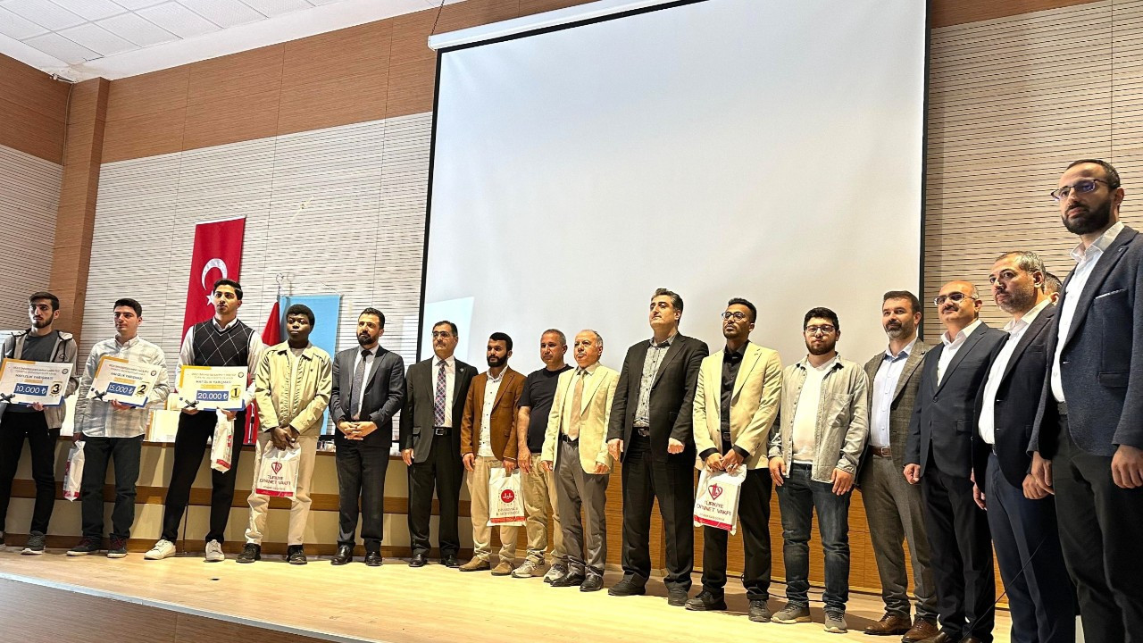 GİBTÜ Öğrencisi Bölge Finalinde birinci oldu