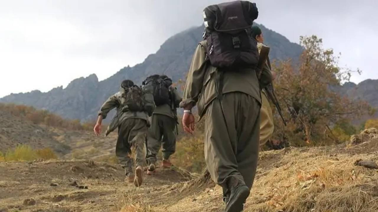 SON DAKİKA... Terör örgütü PKK kendisini feshettiğini duyurdu