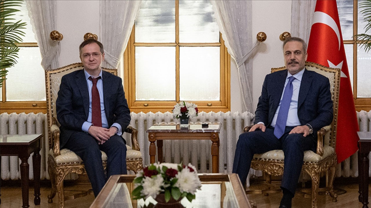 Putin'in Müşaviri Medinskiy: Dışişleri Bakanı Hakan Fidan ile verimli bir görüşme yaptık