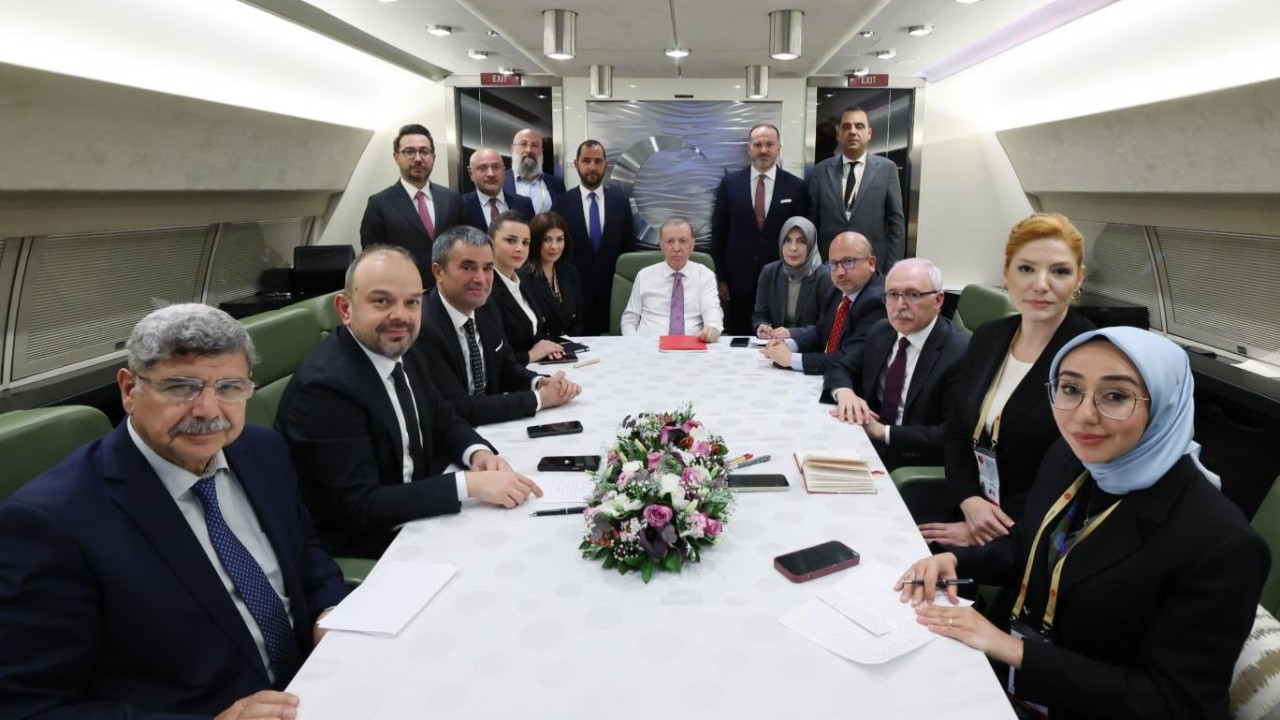Erdoğan: Kredi Garanti Fonu'ndan tulumbaya su dökerek hareketlendireceğiz