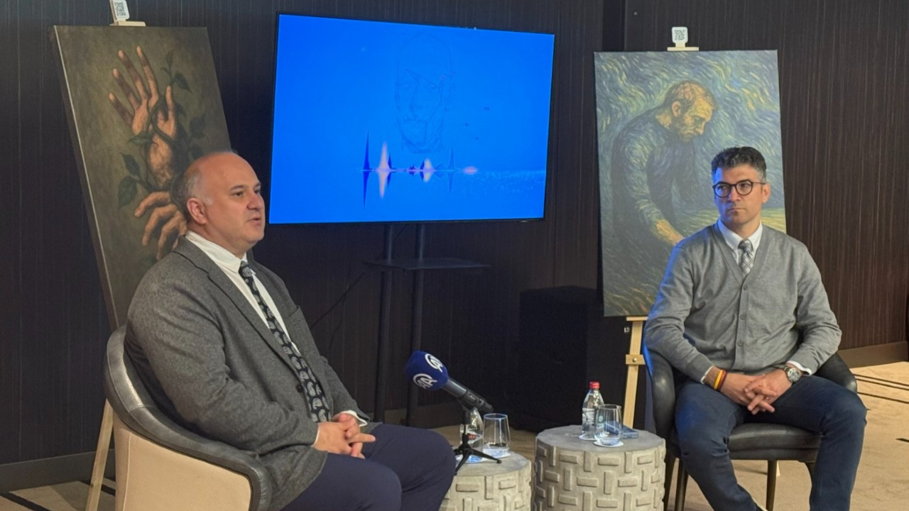 Bilim ve sanat buluştu: Yapay zeka ile MS’in az bilinen yönlerine dikkat çekildi