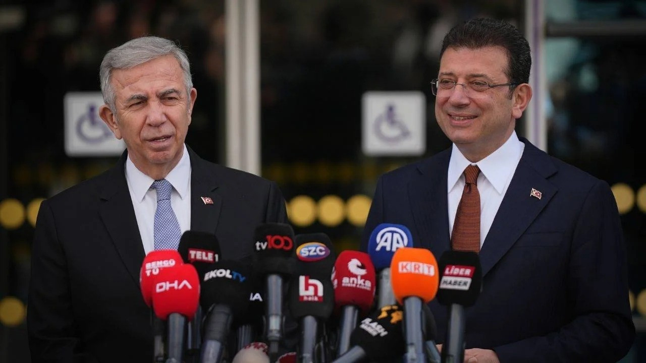 İmamoğlu, "Mansur Yavaş aday olursa destek verir misiniz" sorusuna ne yanıt verdi? İmamoğlu, "Mansur Yavaş aday olursa destek verir misiniz" sorusuna ne yanıt verdi?