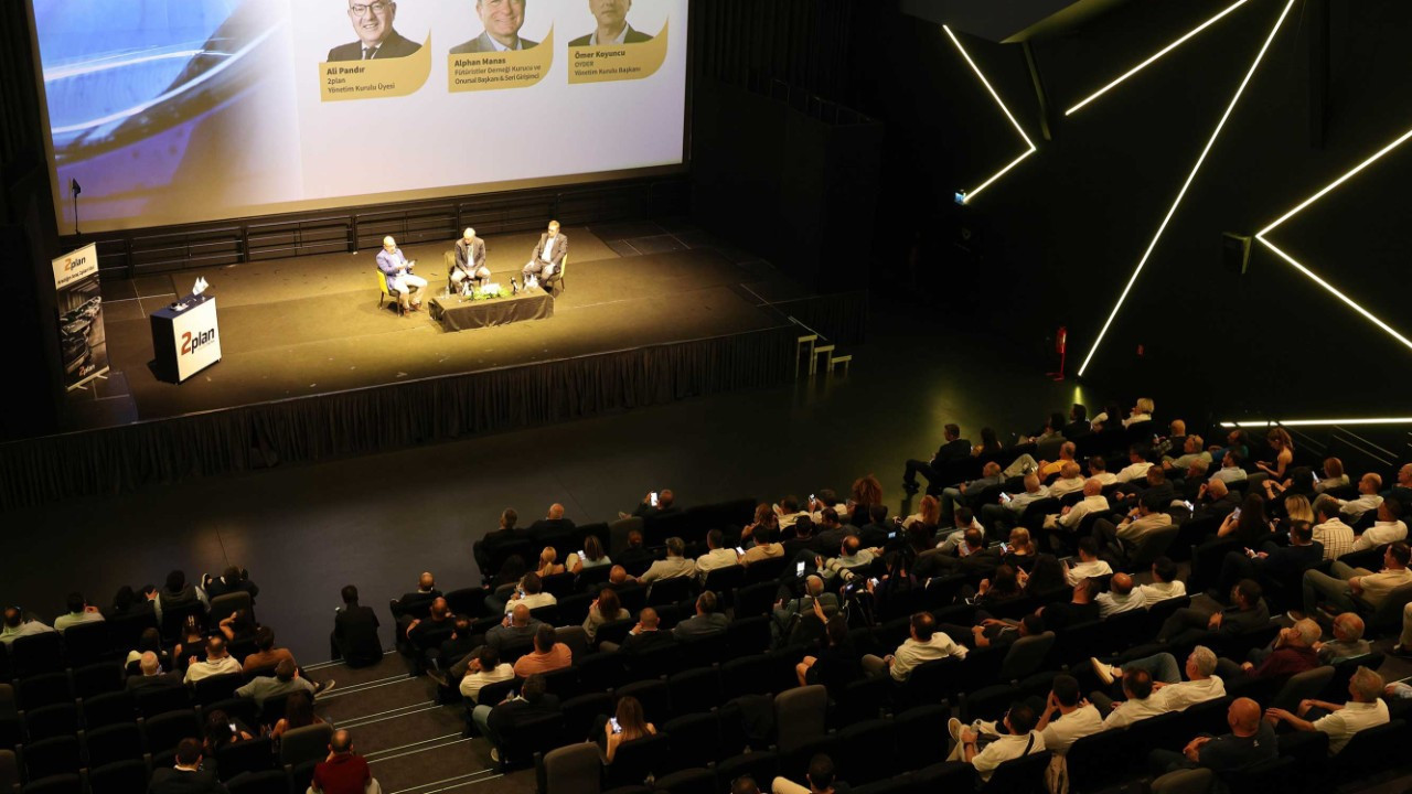 2plan, otomotivin geleceğine yön veren zirvede sektörün nabzını tuttu