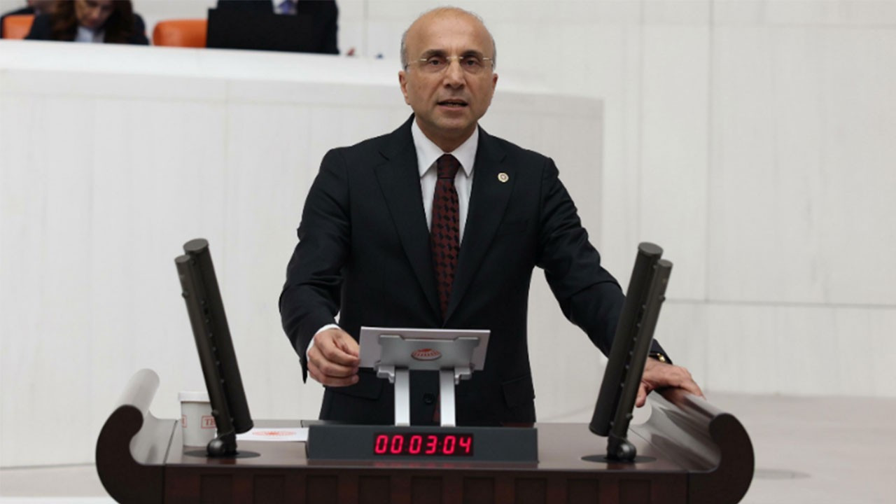 CHP Milletvekili Aşkın Genç: Asgari ücretli için bu bayramda kavurma değil, yoksulluk paylaşılacak