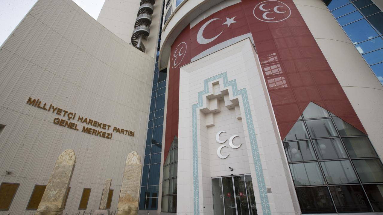 MHP'nin "Siyaset ve Liderlik Okulu"na son başvuru tarihi 31 Ağustos!