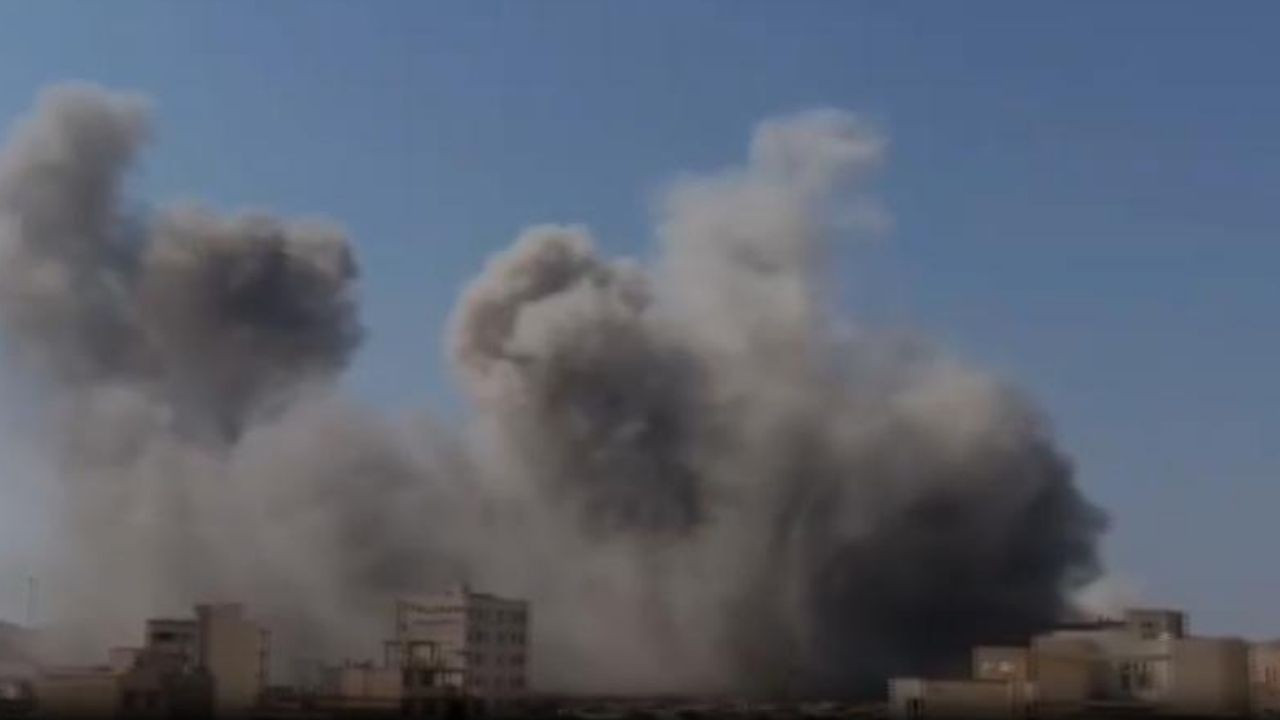 İsrail, Ahvaz ve Mahşehr şehirlerine saldırdı