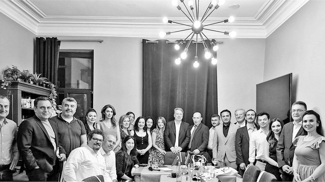 AB Türkiye Delegasyonu Temsilcisi Ossowski: Türkiye'ye uygulanan vize süreci utanç verici