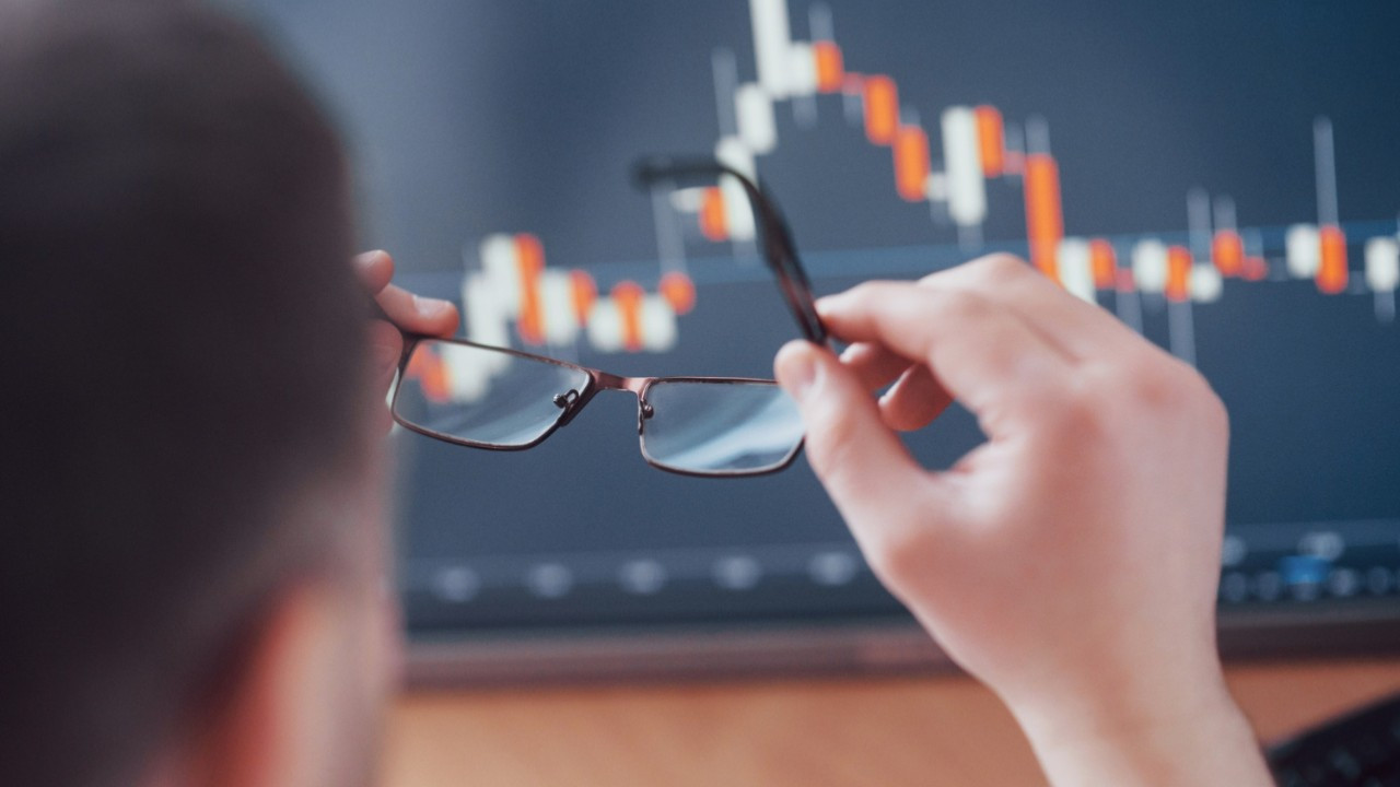 Jeopolitik risk primi düştü; sahne Fed’in