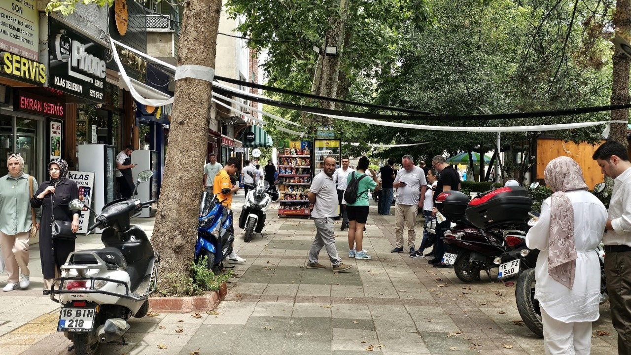 AFAD büyüklüğünü açıkladı: İstanbul ve Bursa'da 70 dakika arayla bir deprem daha hissedildi