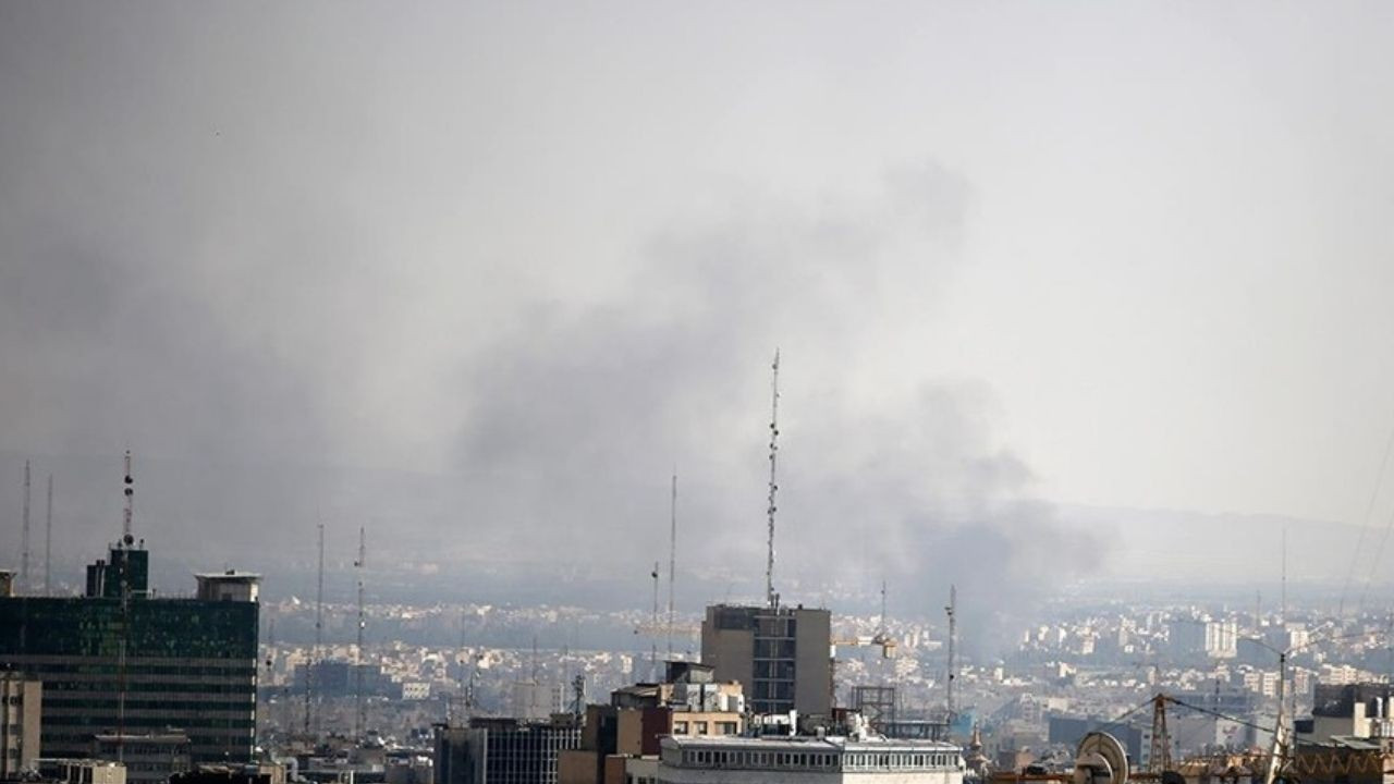 İran, İsrail saldırısında havaya uçan araçların yer aldığı görüntüyü paylaştı