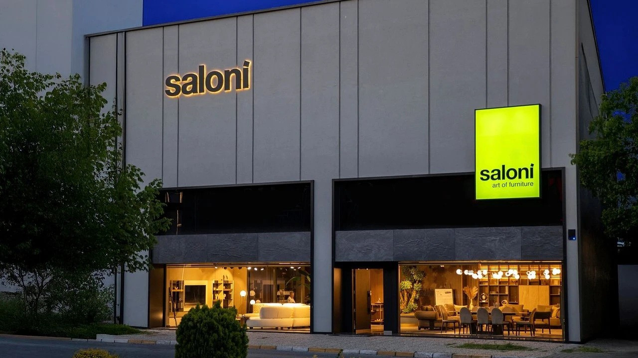 Saloni, yatırıma devam ederken mağazalaşmayı sürdürüyor