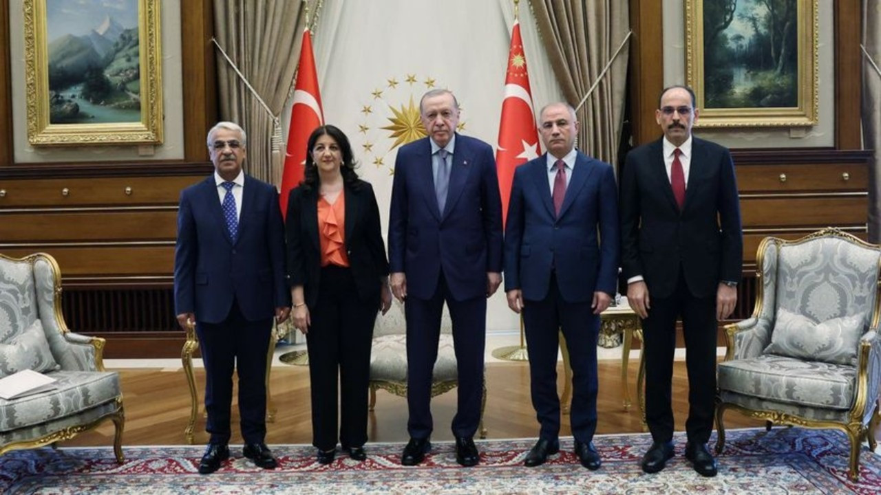 Erdoğan, İmralı heyeti ile görüştü